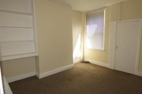 3 bedroom house to rent, Shoreham Street, Sheffield, South Yorkshire, UK, S2