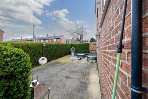 33 Aston Terrace, Bramley, Leeds, LS13 2DE