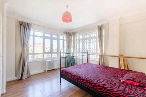 2 bedroom flat to rent, Portsea Place, Hyde Park Square, London, W2