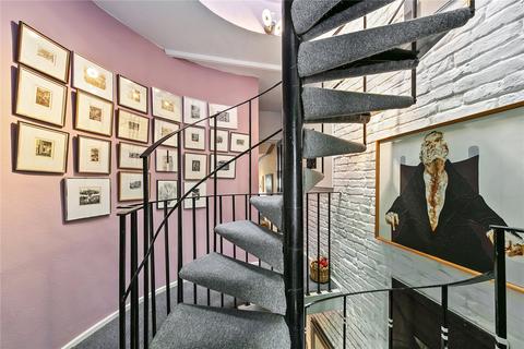 87 Gloucester Road, Richmond, TW9 3BT
