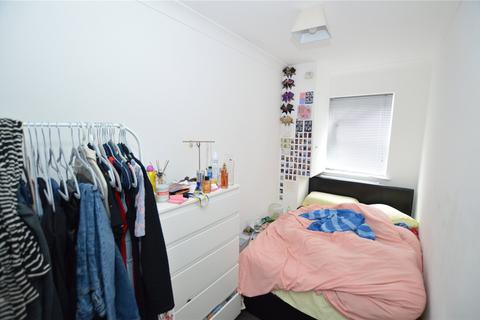 2 bedroom apartment to rent, Friary Road, London, SE15