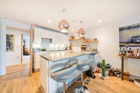 2 bedroom apartment for sale, Restell Close, Blackheath