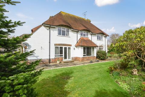 3 bedroom detached house for sale, Maple Avenue, Cooden, Bexhill-on-Sea, TN39