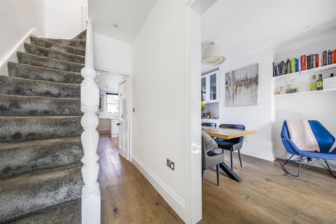 39 Cherry Orchard Road, West Molesey, KT8 1QZ
