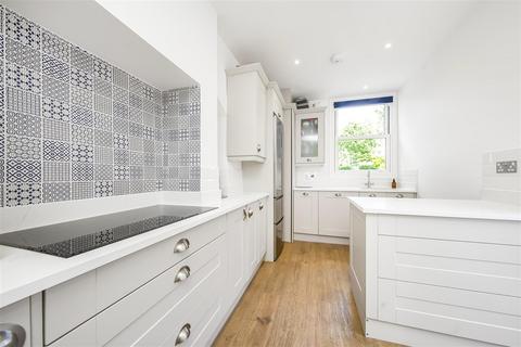 39 Cherry Orchard Road, West Molesey, KT8 1QZ