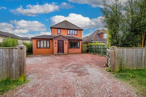 4 bedroom detached house for sale, Syers Road, Liss, Hampshire, GU33