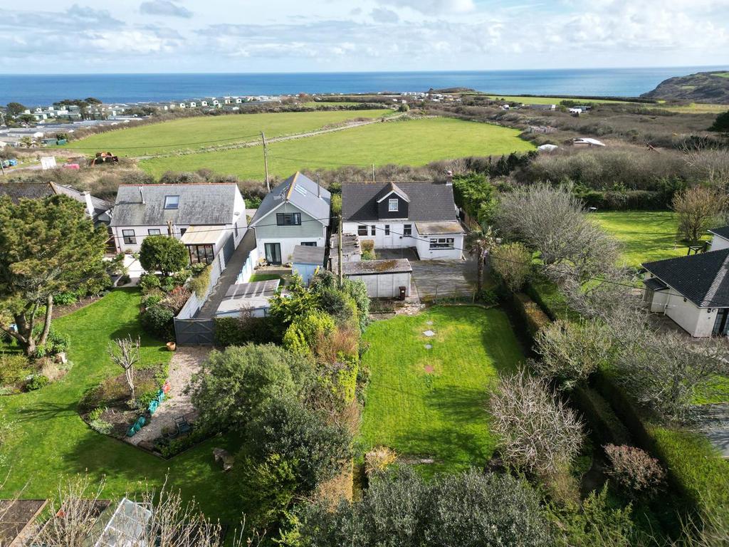 Kuggar, Kuggar Nr Ruan Minor TR12 4 bed detached house for sale £475,000