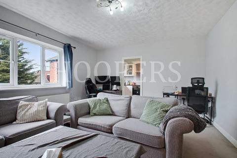 2 bedroom flat for sale, Hawarden Hill, London, NW2