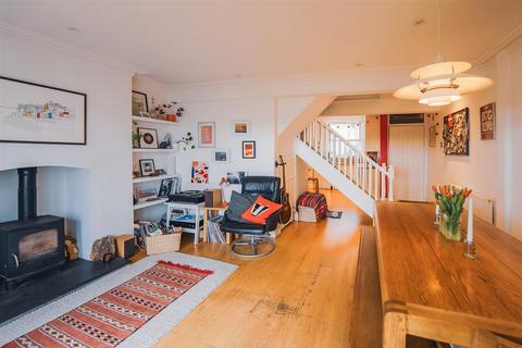 7 Argyle Place, Cliftonwood, Bristol, BS8 4RH