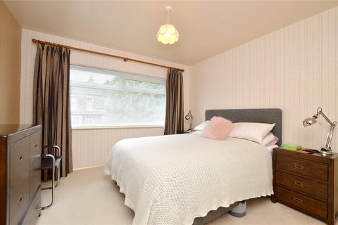 3 bedroom semi-detached house for sale, Bagley Lane, Rodley/Farsley Border, Leeds, West Yorkshire