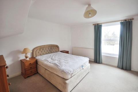 1 bedroom end of terrace house to rent, Lyndhurst Road, Exeter, EX2 4NX