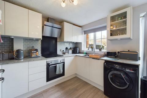 25 Bellamy Road, Maidenbower, Crawley, RH10 7LW