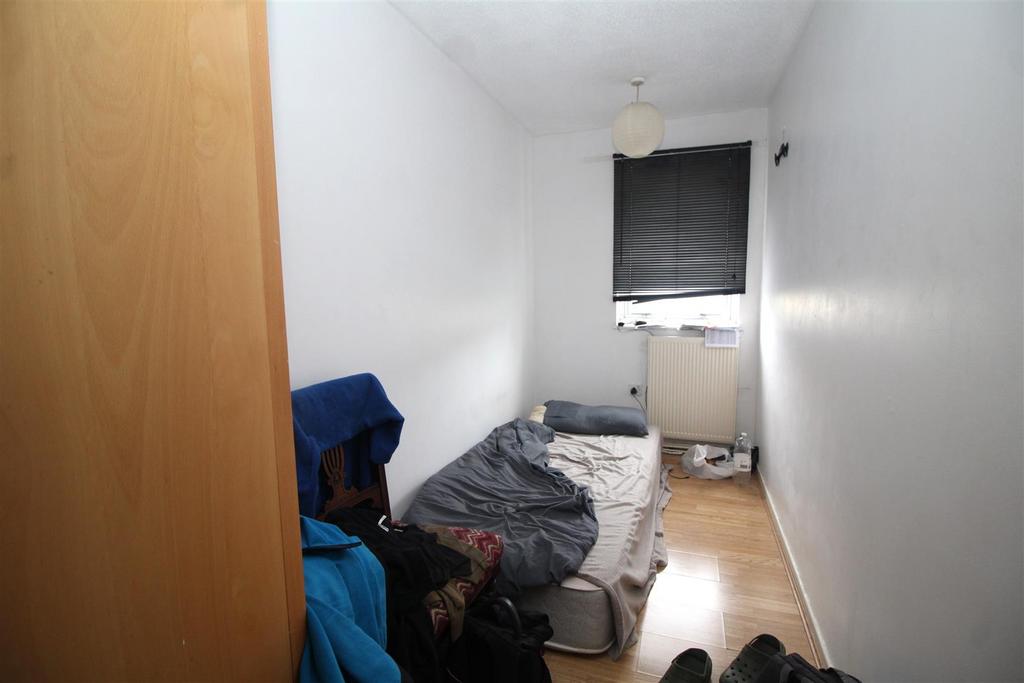 Bedroom 3 .JPG