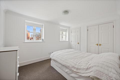 1 bedroom flat for sale, Byron Mews, Belsize Park NW3