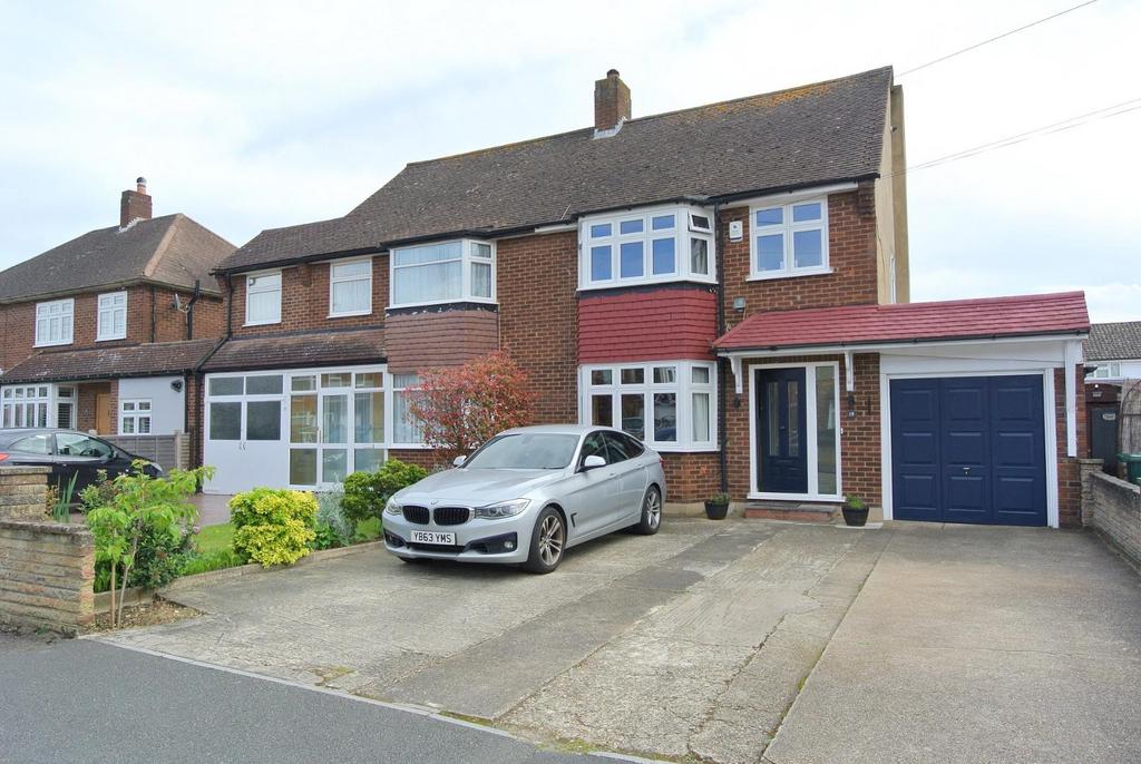 Selby Road, Ashford TW15 3 bed semidetached house for sale £600,000