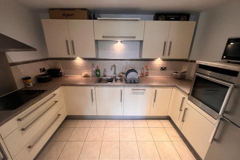 2 bedroom apartment for sale, Roma, Victoria Wharf, Watkiss Way, Cardiff
