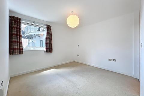 2 bedroom apartment for sale, Roma, Victoria Wharf, Watkiss Way, Cardiff