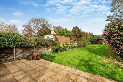 4 bedroom semi-detached house for sale, Stanwell Road, Ashford TW15