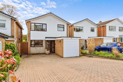 3 bedroom detached house for sale, Sambourn Close, Solihull