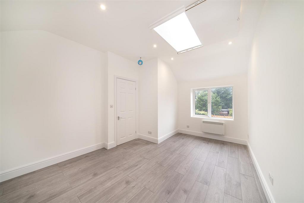 56 Pembroke Road-1.JPG