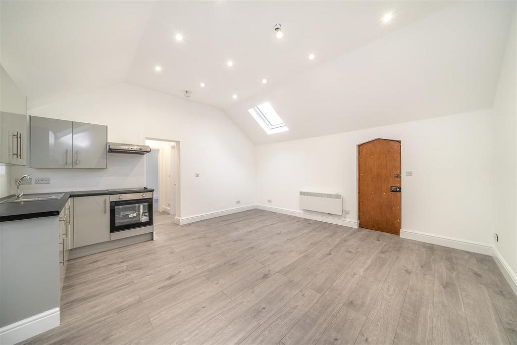 56 Pembroke Road-7.JPG