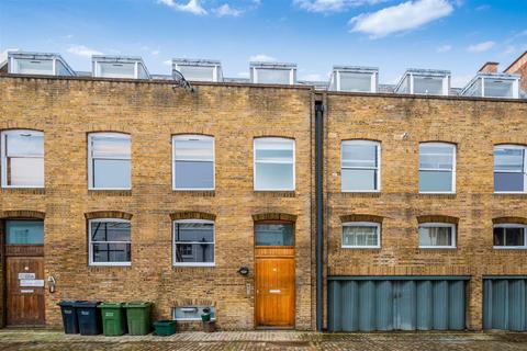 2 bedroom flat for sale, Grafton Mews, Fitzrovia, W1T