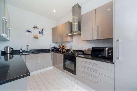 Flat 2, 13 Acol Road, London, NW6 3AA