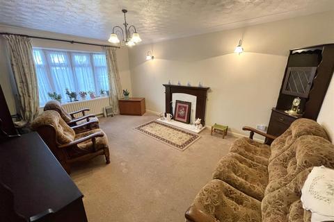 3 bedroom detached bungalow for sale, High Road, Whaplode, Spalding