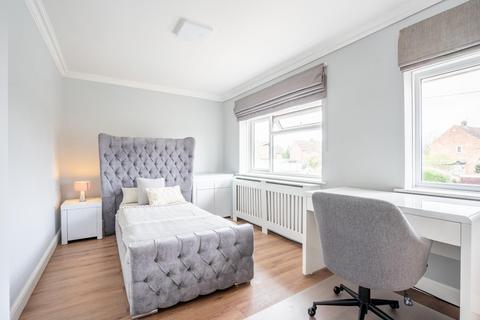 72 Bramham Avenue, York, YO26 5DE