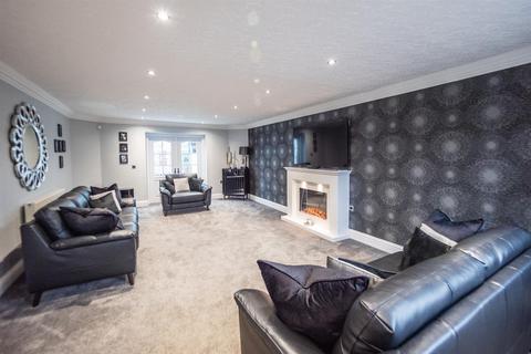 4 bedroom detached house for sale, Bridal Path, East Herrington, Sunderland