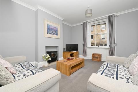 2 bedroom apartment for sale, Buxton Road, Bakewell