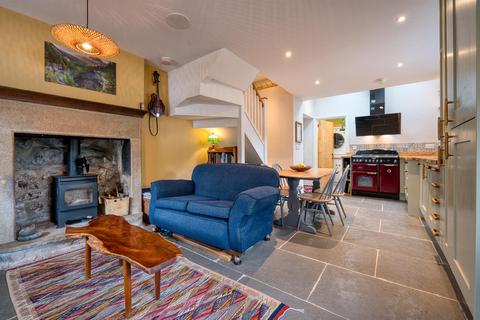 Royce Cottage Buxton Road, Tideswell, Buxton, SK17 8PQ