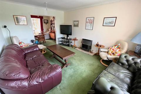 9 Arkwright Close, Darley Dale, Matlock, DE4 2TY