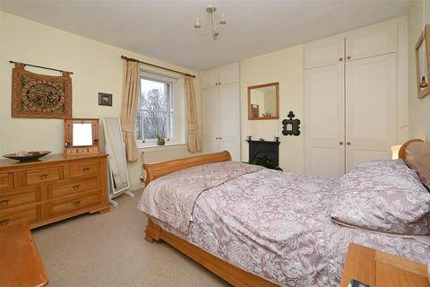 22 Catcliffe Cottages, Bakewell, DE45 1FL