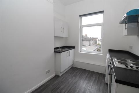 1 bedroom flat to rent, Splott Road, Cardiff CF24
