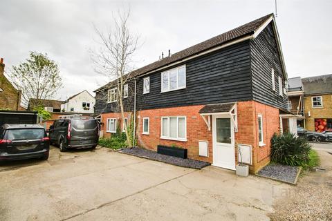 2 bedroom apartment for sale, High Street, Stanstead Abbotts, Ware