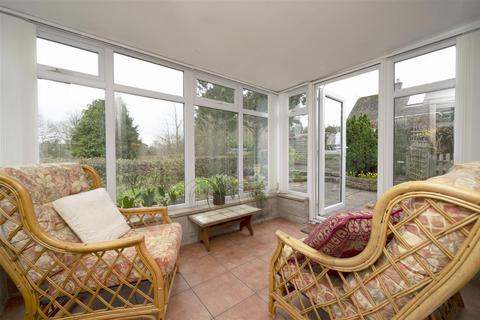 Kohanga, 3 Croft Road, Great Longstone, Bakewell, DE45 1PA