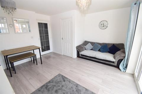 3 Batt Close, Rugby, CV23 0YA