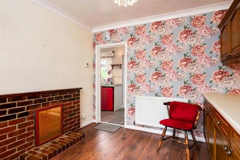 22 Highfield, Withernsea, HU19 2LL