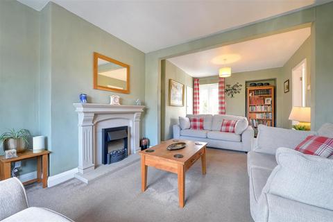 42 Burton Edge, Bakewell, DE45 1FQ
