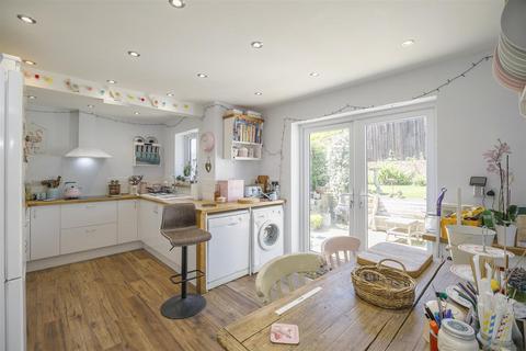 3 Bowler Road, Darley Dale, Matlock, DE4 2TP