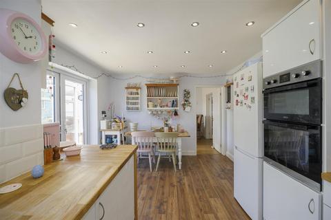 3 Bowler Road, Darley Dale, Matlock, DE4 2TP