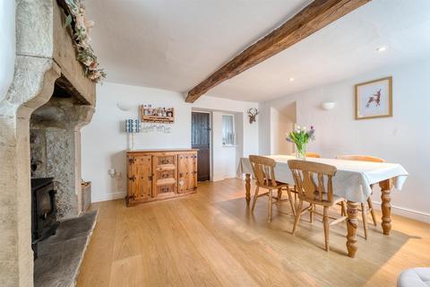 Ivy Cottage Alma Road, Tideswell, Buxton, SK17 8ND