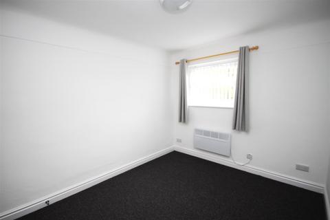 1 bedroom flat to rent, Greetby Hill, Ormskirk L39