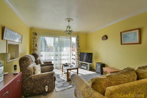 2 bedroom flat for sale, Heighton Close, Bexhill-on-Sea, TN39