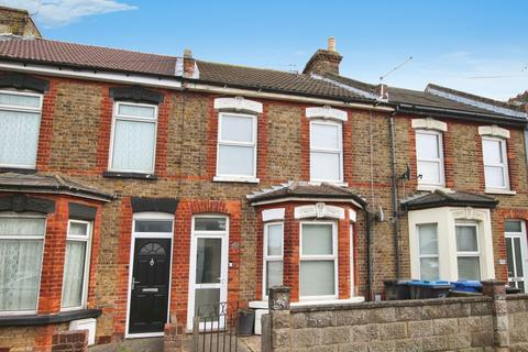 3 bedroom terraced house for sale, Manston Road, Ramsgate CT11