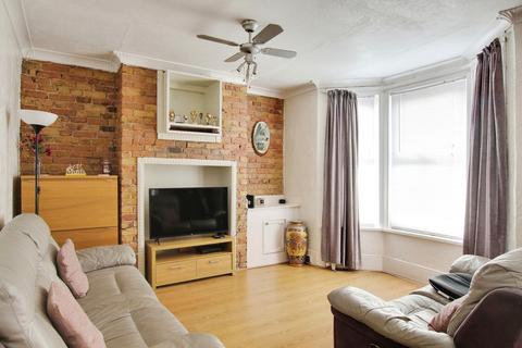 3 bedroom terraced house for sale, Manston Road, Ramsgate CT11