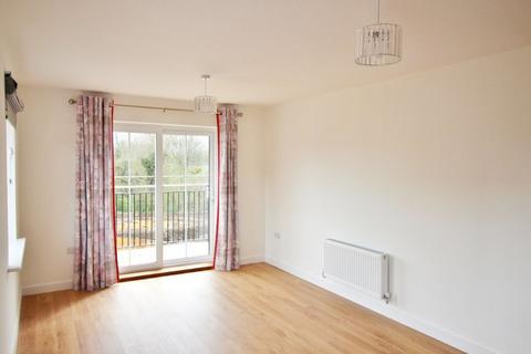 2 bedroom apartment to rent, Mere Road,  Dunton Green TN14 5FX