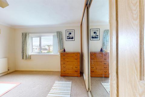 46 Boverton Brook, Boverton, Llantwit Major, CF61 1YH
