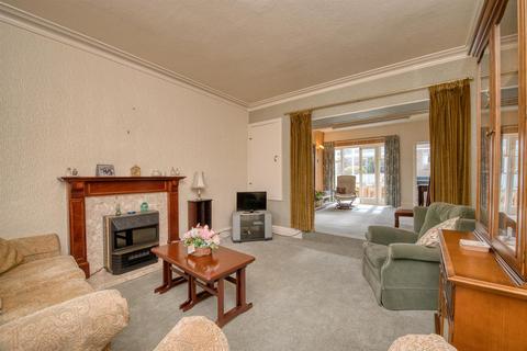 Pembroke House How Lane, Castleton, Hope Valley, S33 8WJ